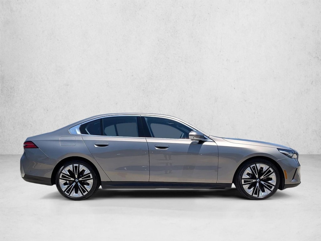 Used 2026 BMW 540i xDrive Sedan