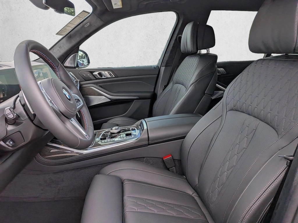 New 2026 BMW X7 M60i SUV