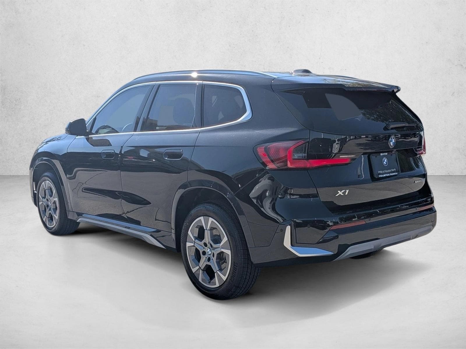 2026 BMW X1 28i - Photo 8