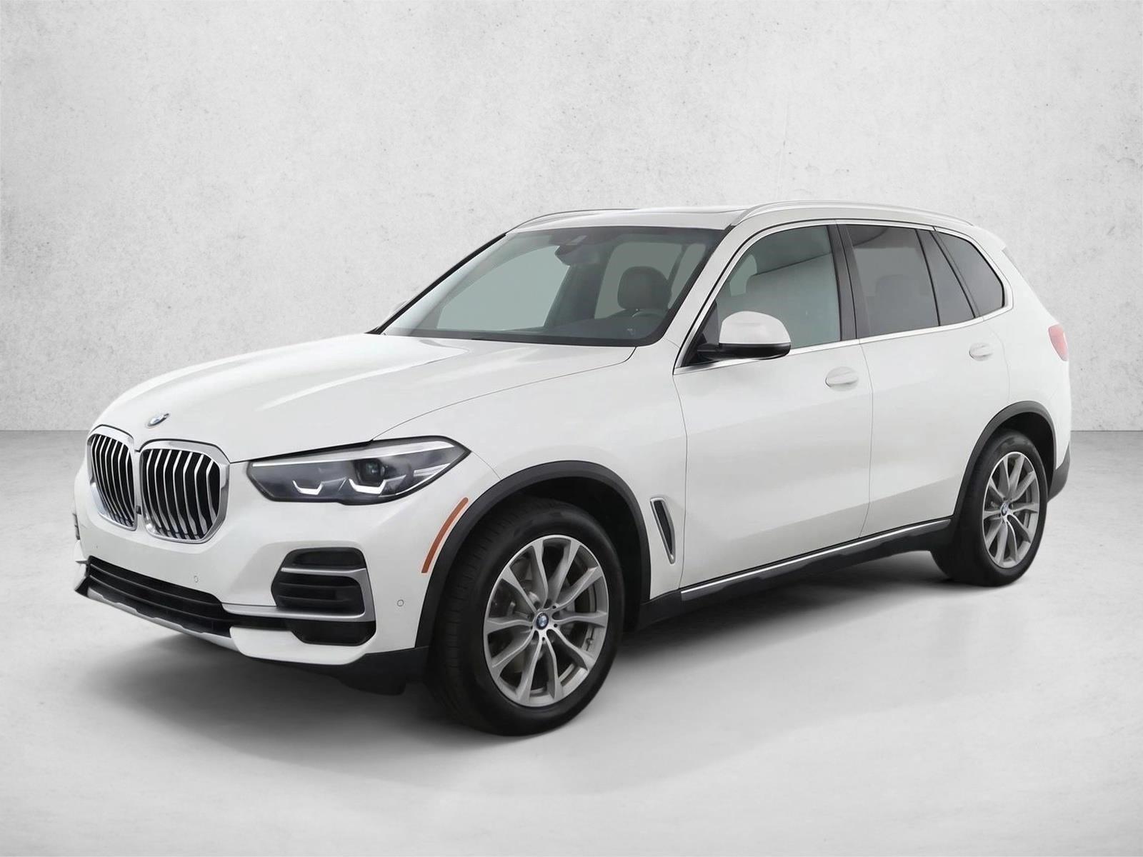 2022 BMW X5 sDrive40i's photo