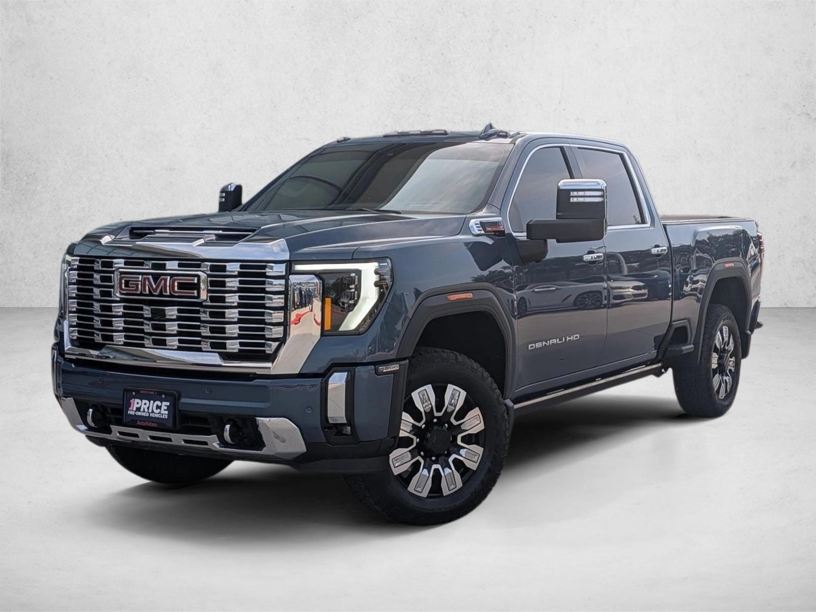 2025 GMC Sierra 3500HD Denali's photo