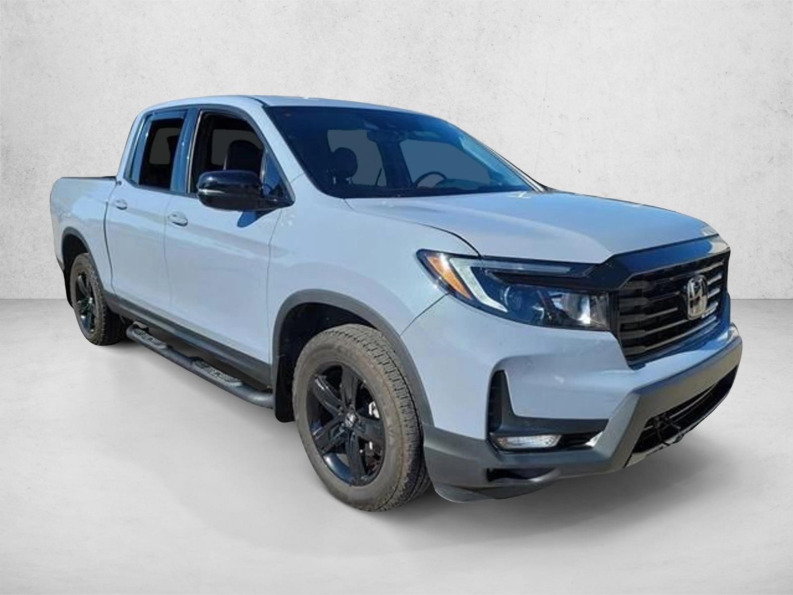 2023 Honda Ridgeline Black Edition photo 3