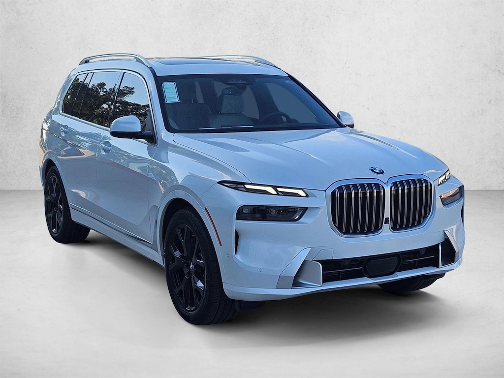 New 2026 BMW X7 xDrive40i SUV