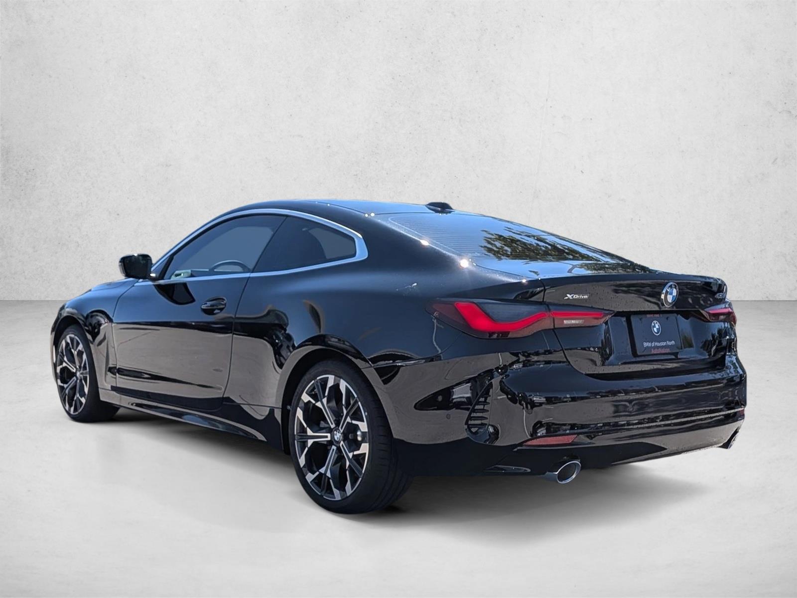 2026 BMW 4 Series 430i - Photo 8