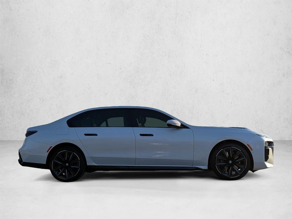 Used 2023 BMW 760i xDrive Sedan