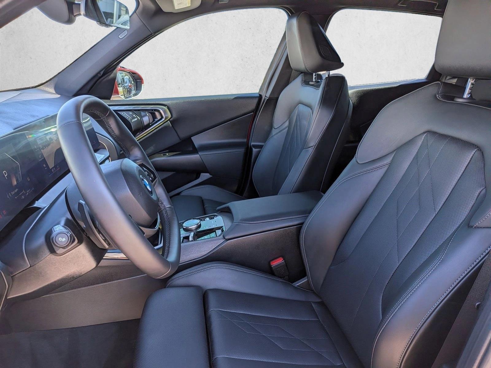 2025 BMW X3 30 - Photo 11