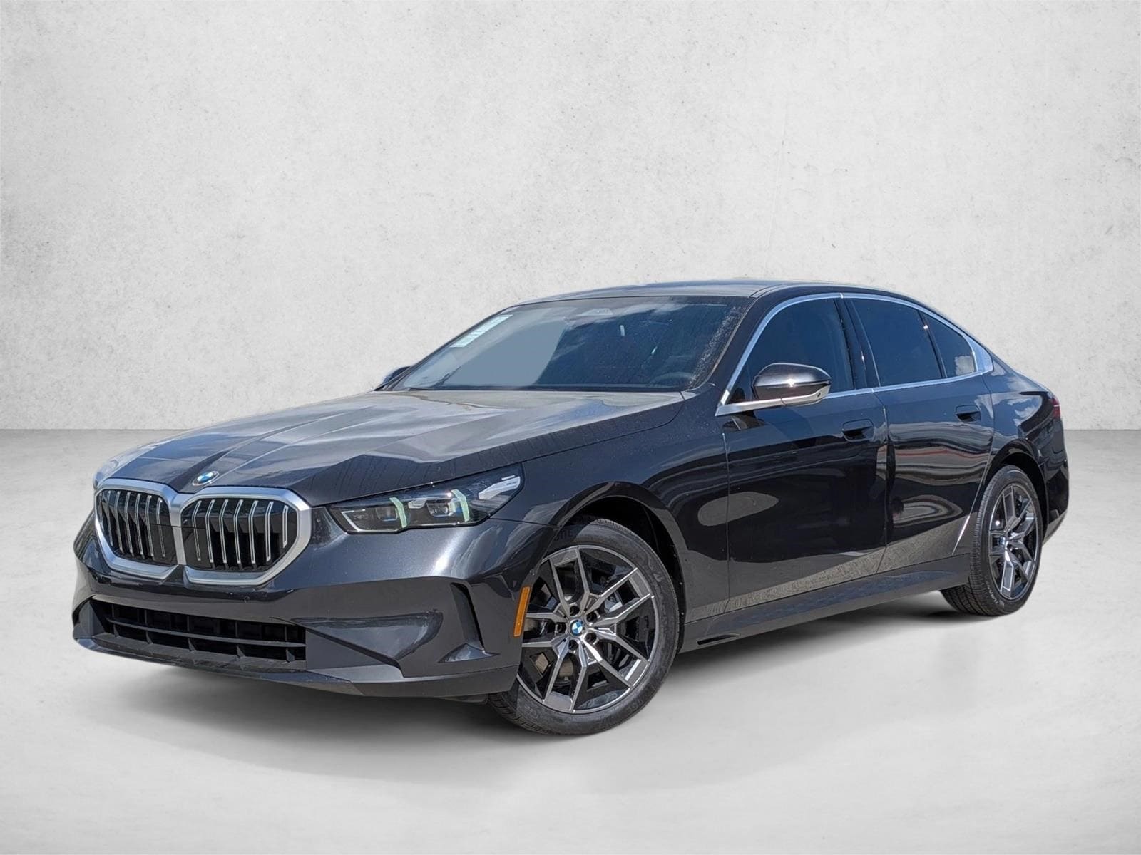 2026 BMW 5 Series 540i xDrive Sedan's photo