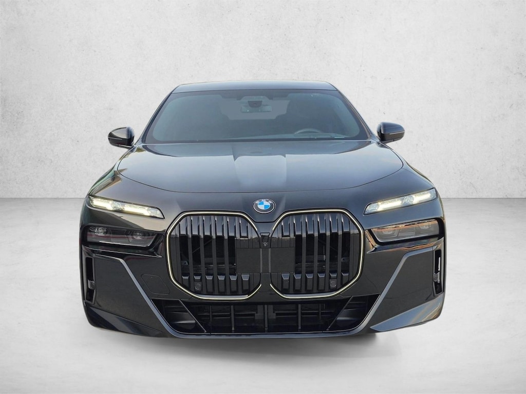 Certified 2025 BMW 760i xDrive Sedan