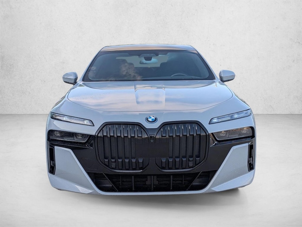 Used 2024 BMW i7 xDrive60 Sedan