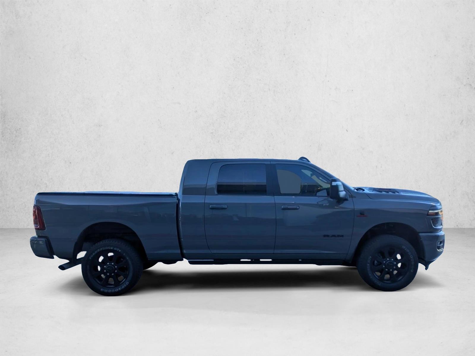 2025 Ram 2500 Laramie photo 4