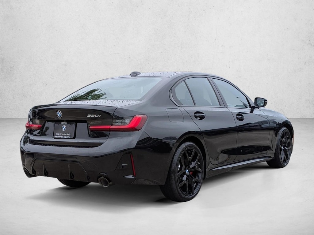 New 2026 BMW 330i Sedan