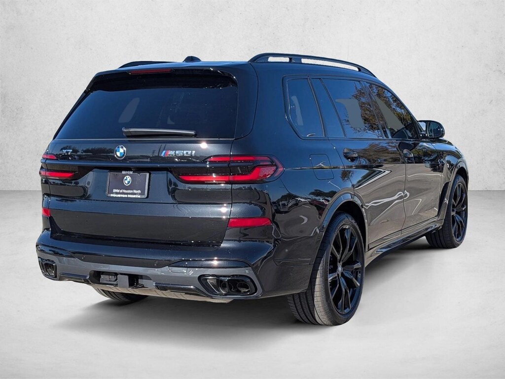 New 2026 BMW X7 M60i SUV
