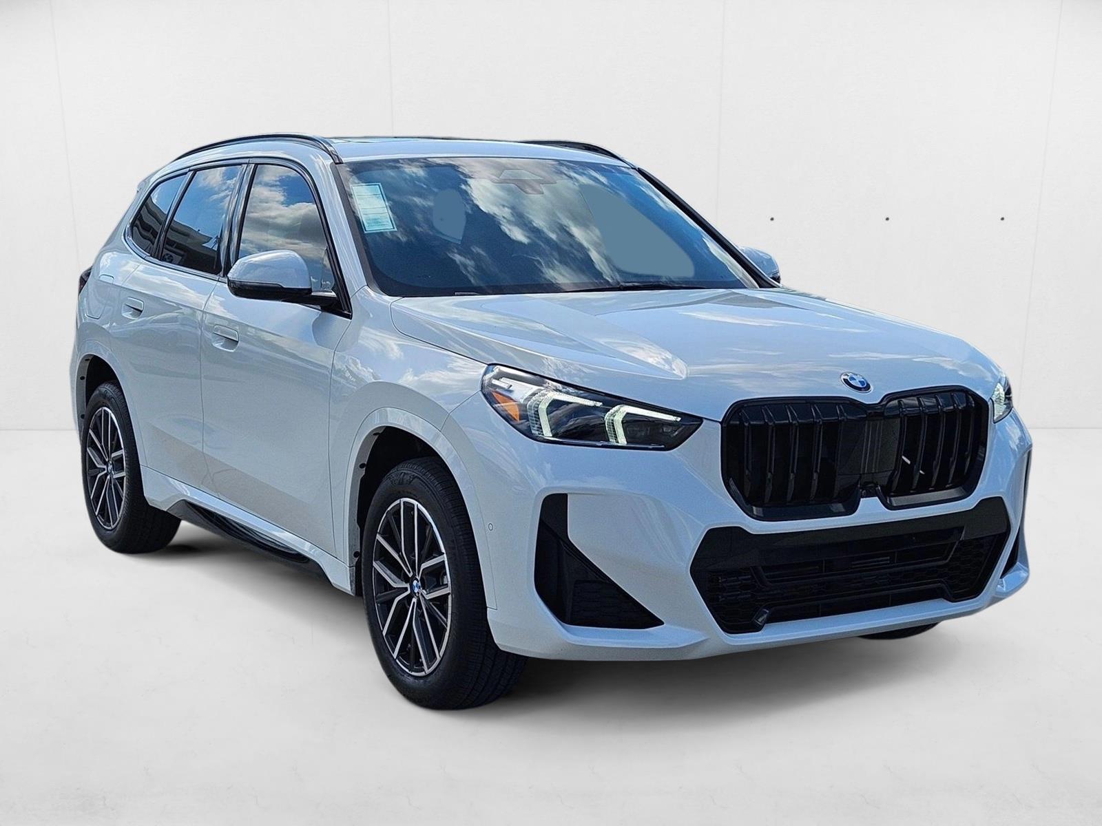 2025 Bmw X1 XDrive28i photo 2
