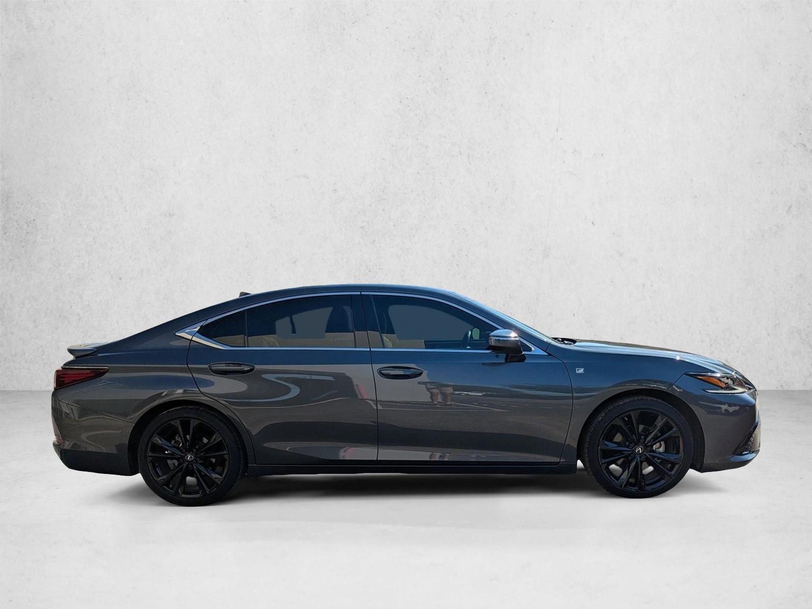2022 Lexus ES 350 F SPORT photo 4