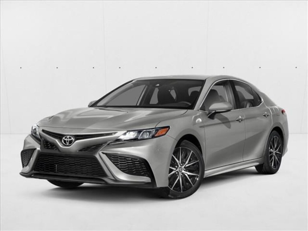 Used 2022 Toyota Camry SE Sedan