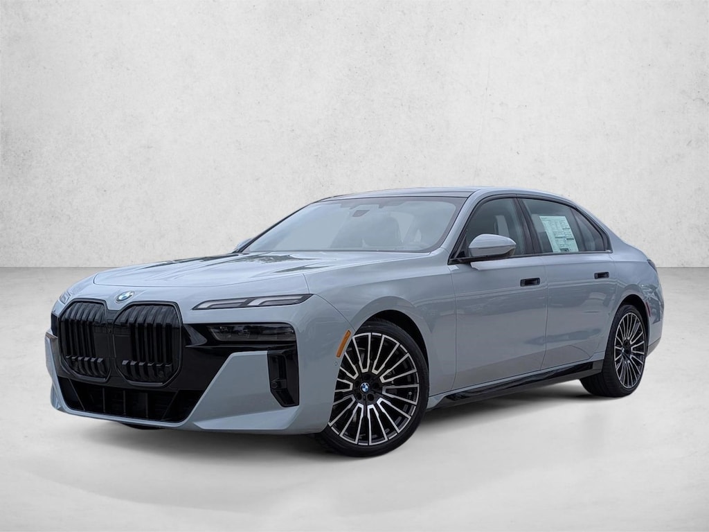 New 2026 BMW 740i xDrive Sedan