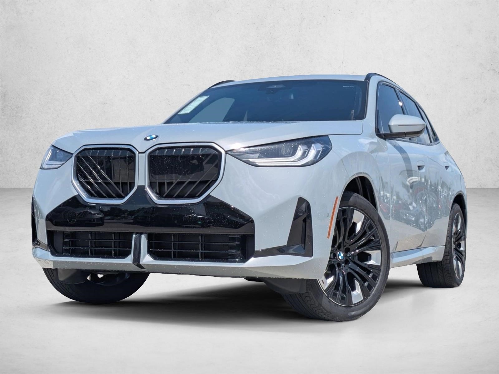 2025 BMW X3 30's photo