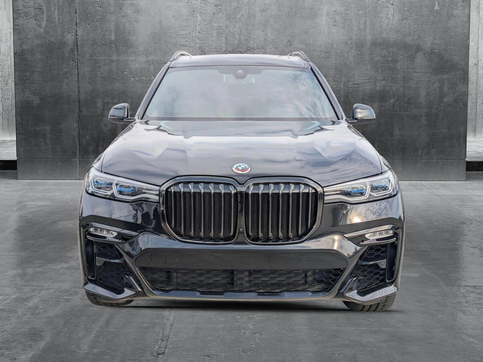 Used 2022 BMW X7 M50i with VIN 5UXCX6C05N9M72400 for sale in Houston, TX