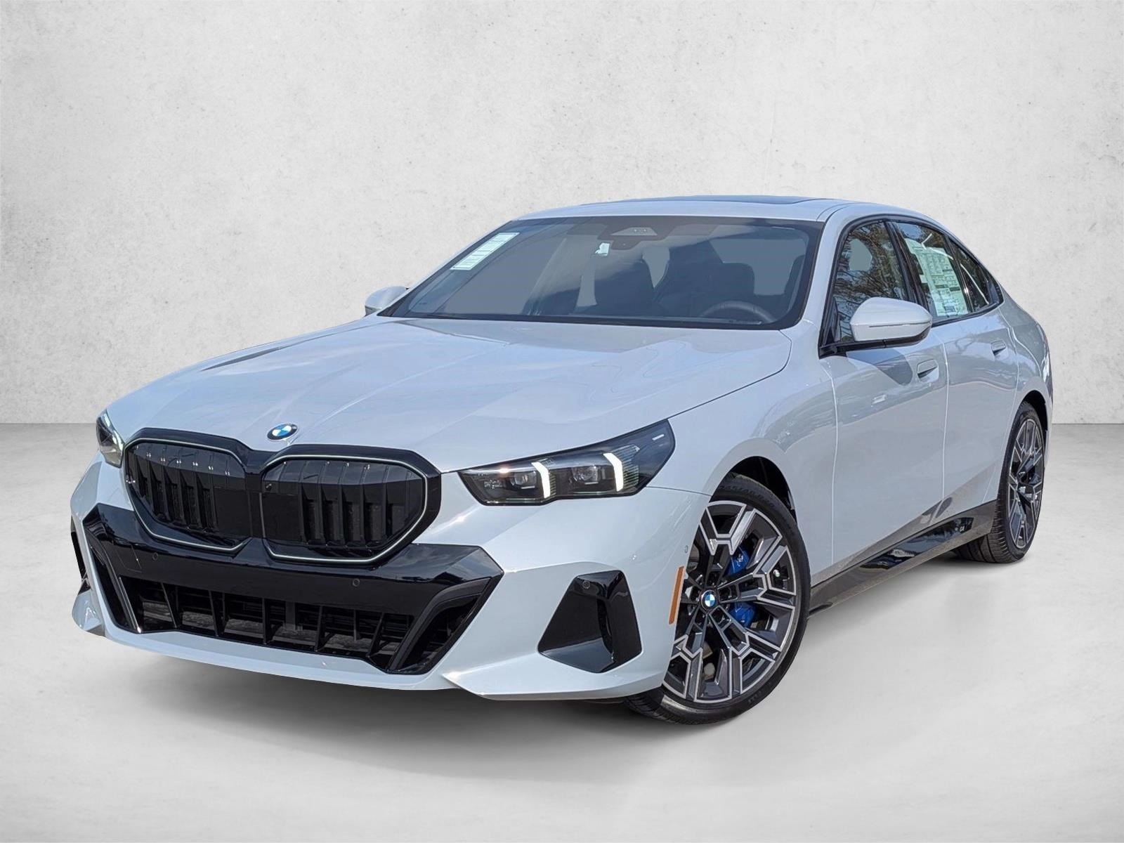 2026 BMW 5 Series 540i's photo