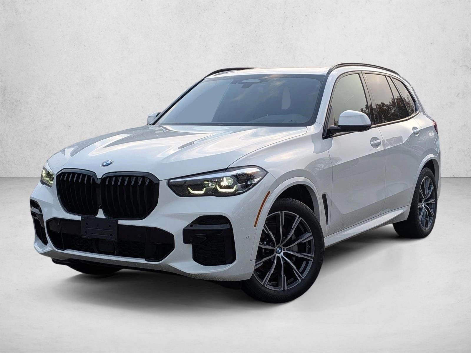 2022 BMW X5 40i's photo