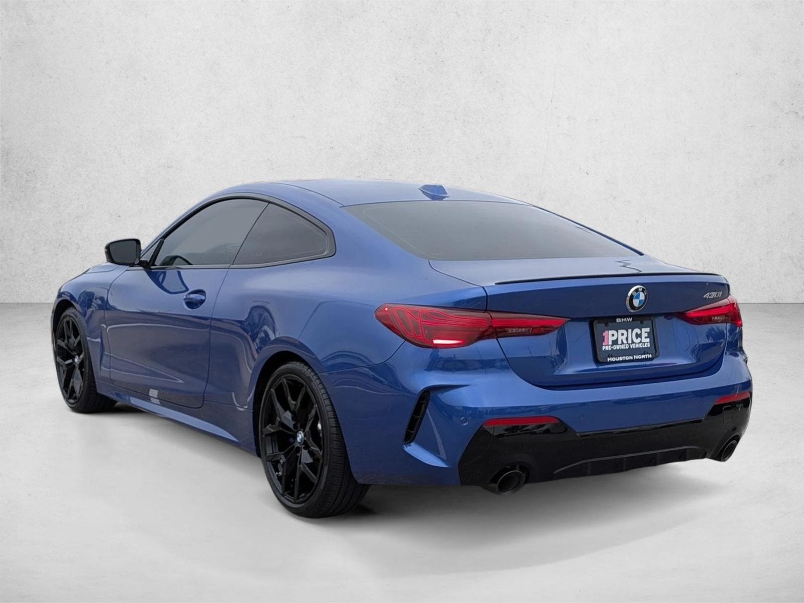 2026 BMW 4 Series 430i - Photo 8