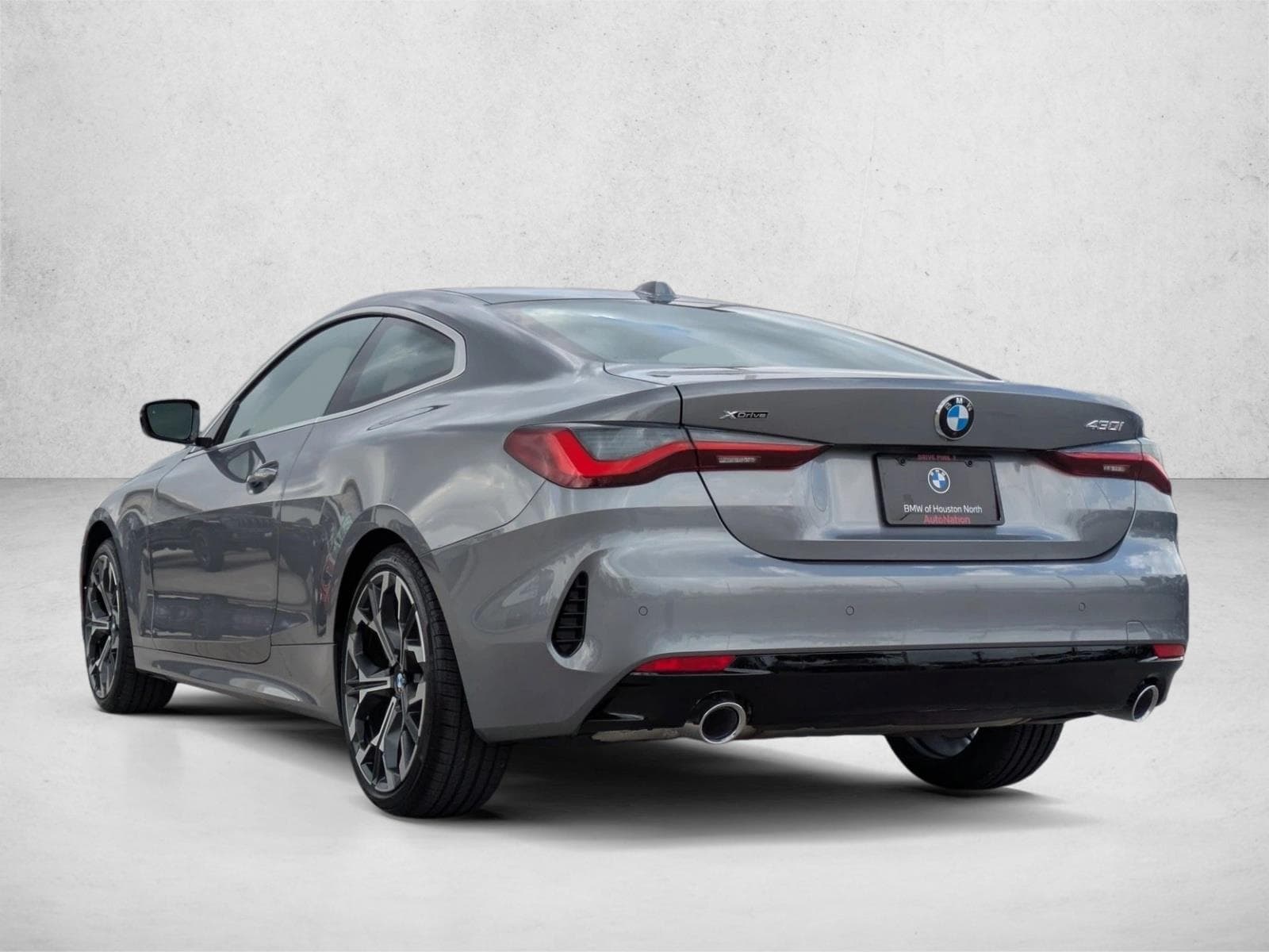 2026 BMW 4 Series 430i - Photo 9