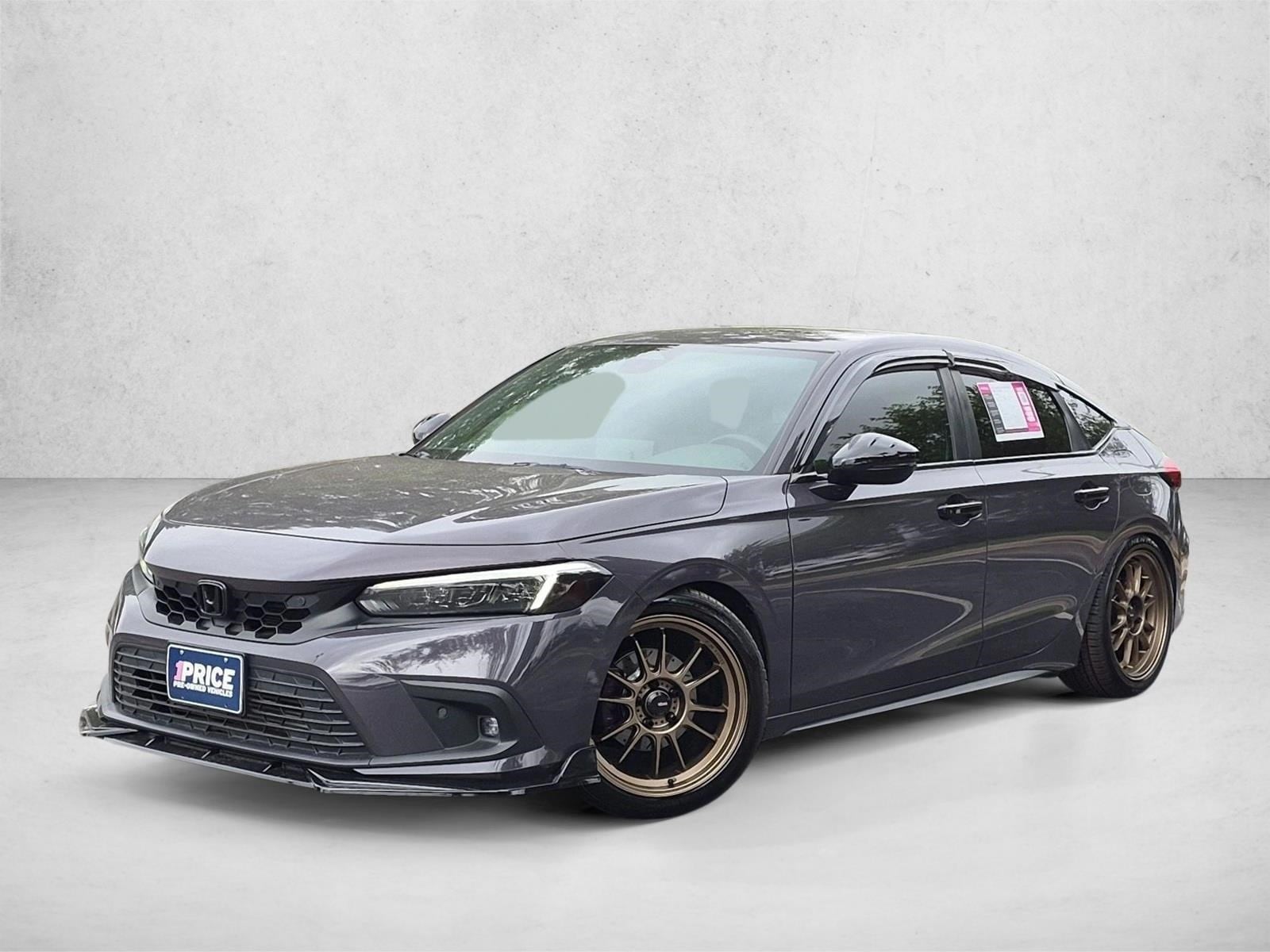 2024 Honda Civic Sport Touring CVT's photo