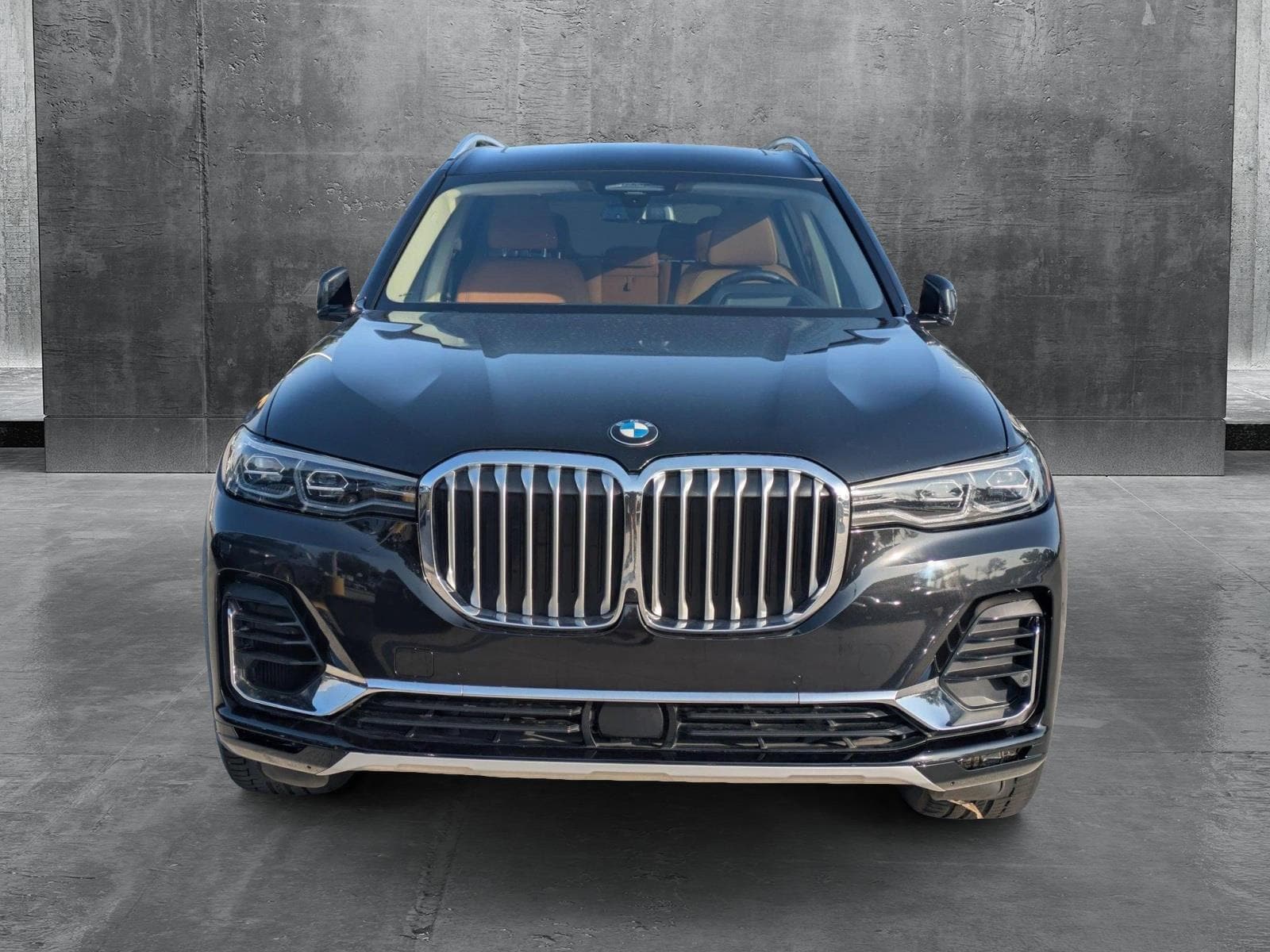Used 2022 BMW X7 40i with VIN 5UXCW2C05N9M41028 for sale in Houston, TX
