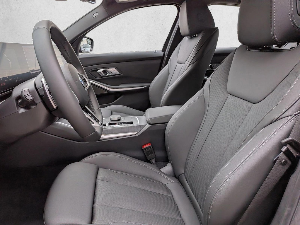 New 2026 BMW 330i Sedan