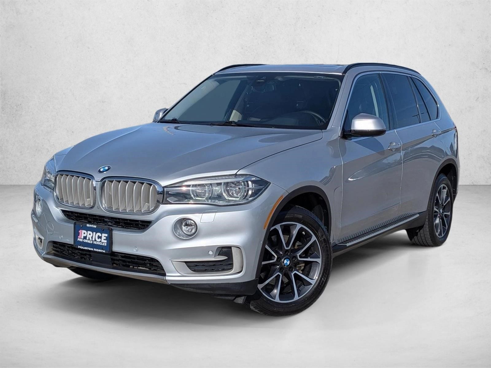 2016 BMW X5 sDrive35i's photo