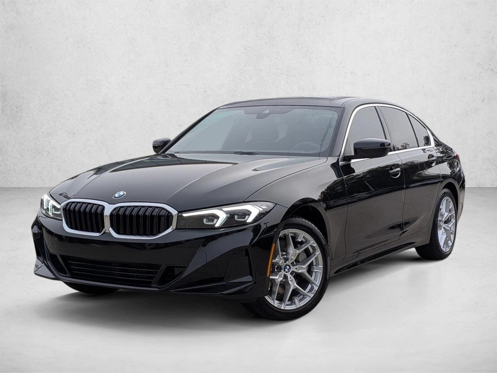 2026 BMW 3 Series 330i's photo