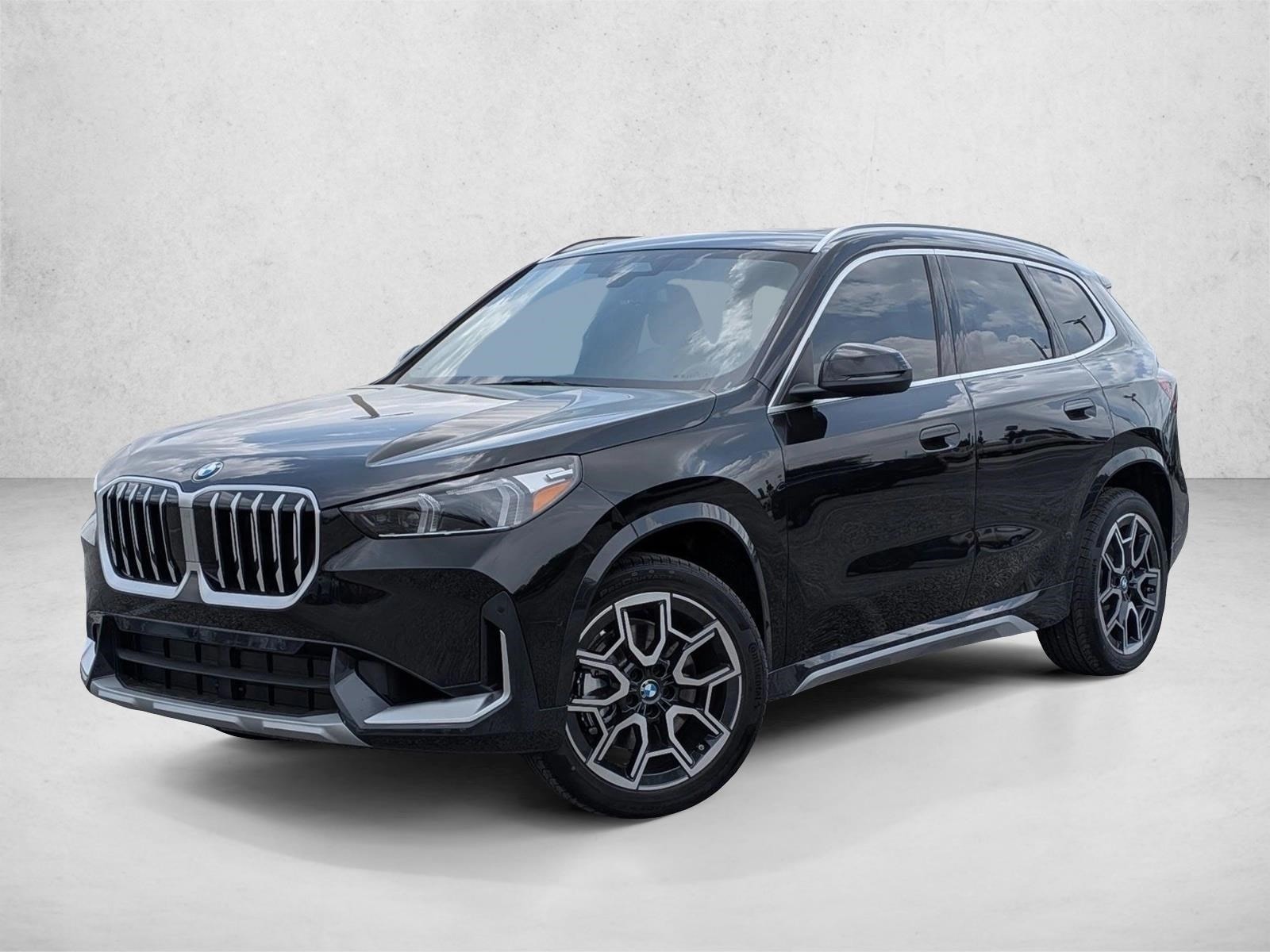 2026 BMW X1 xDrive28i's photo