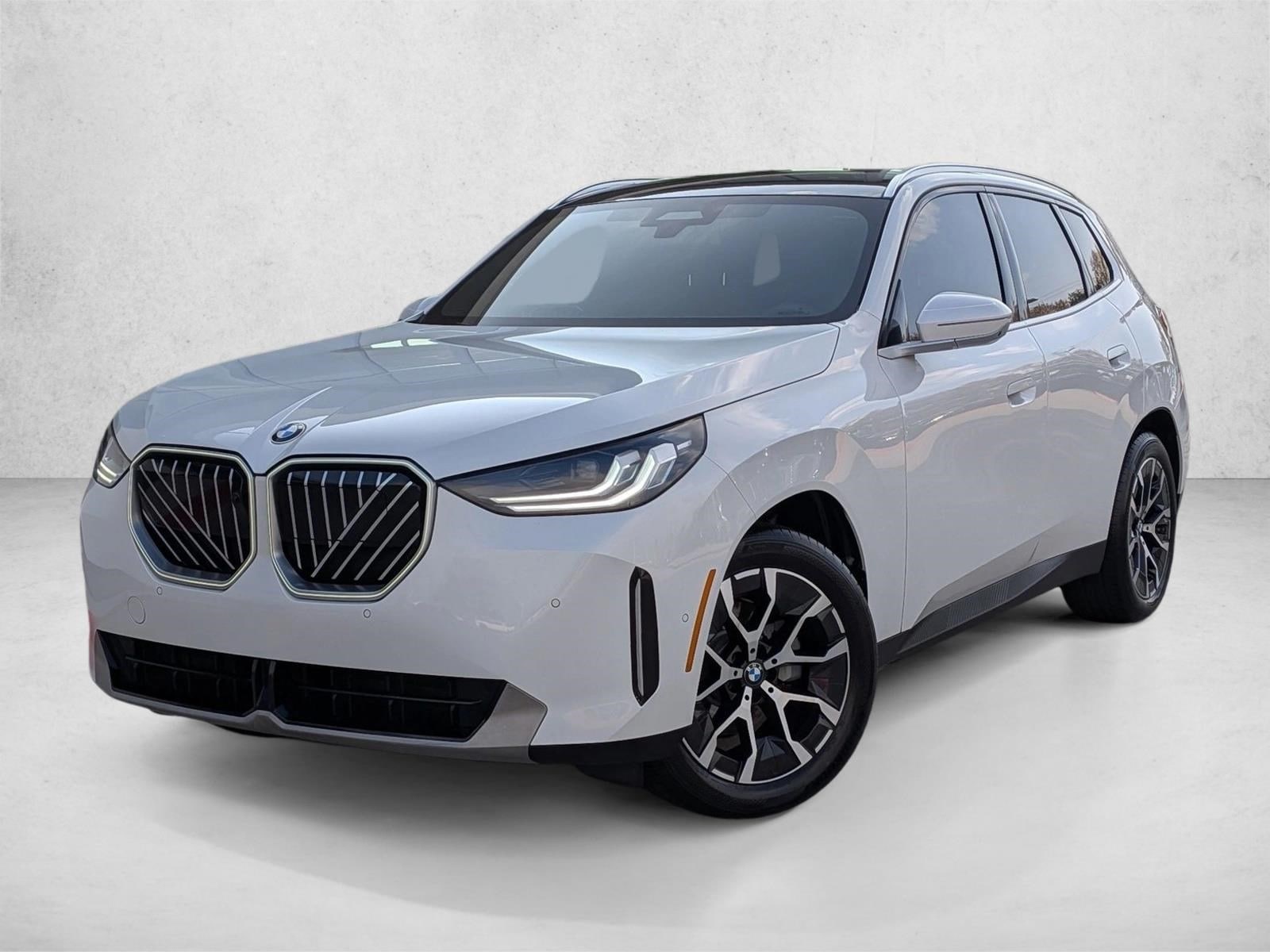 2025 BMW X3 30's photo