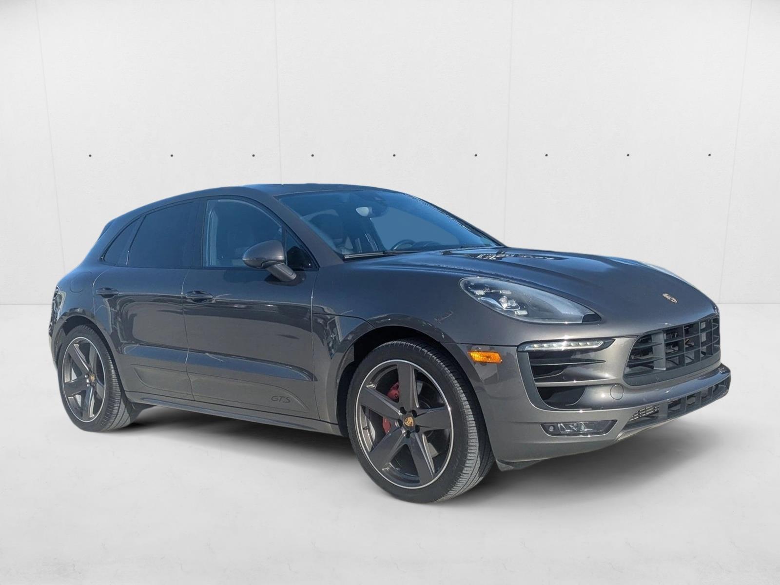 2018 Porsche Macan GTS photo 3