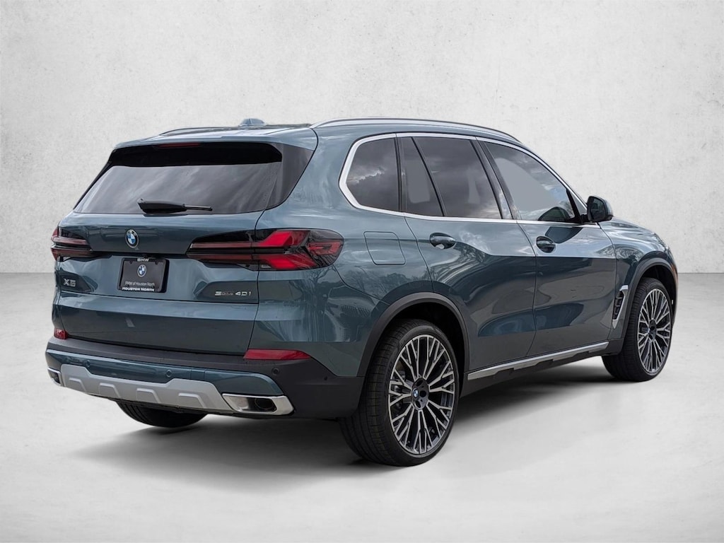 New 2026 BMW X5 sDrive40i SUV