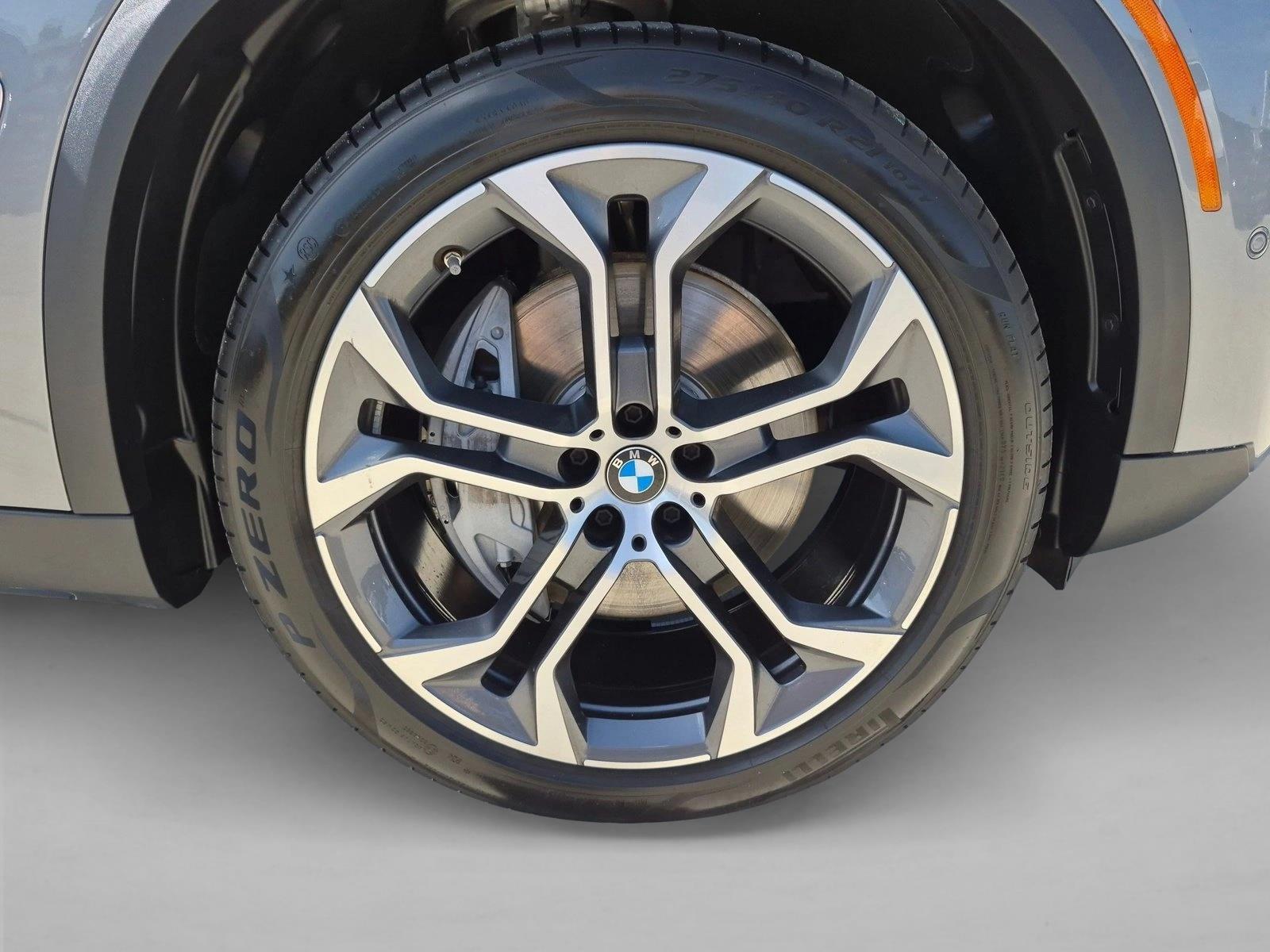 2026 BMW X5 50e - Photo 24