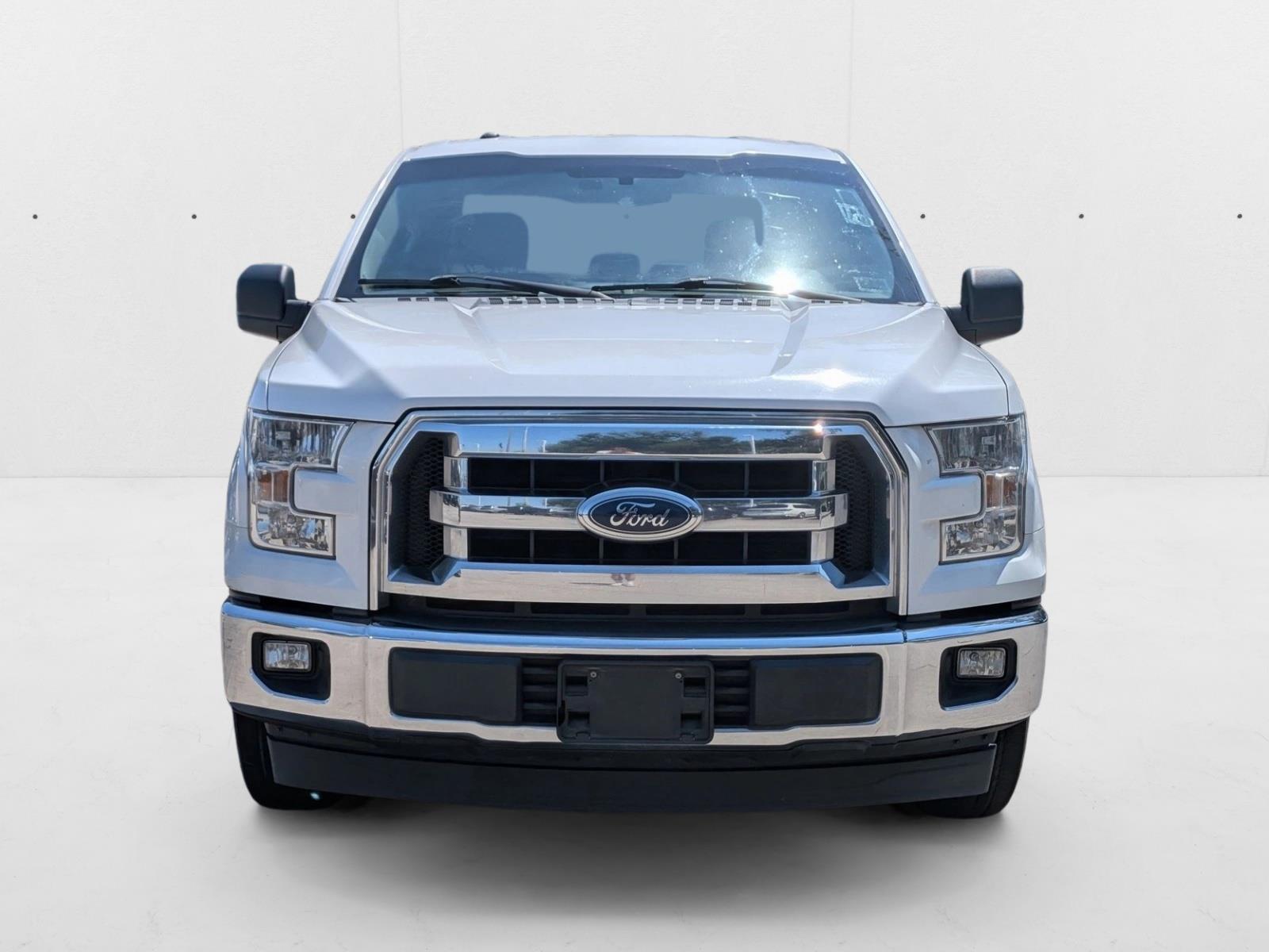 2017 Ford F-150 XLT photo 2