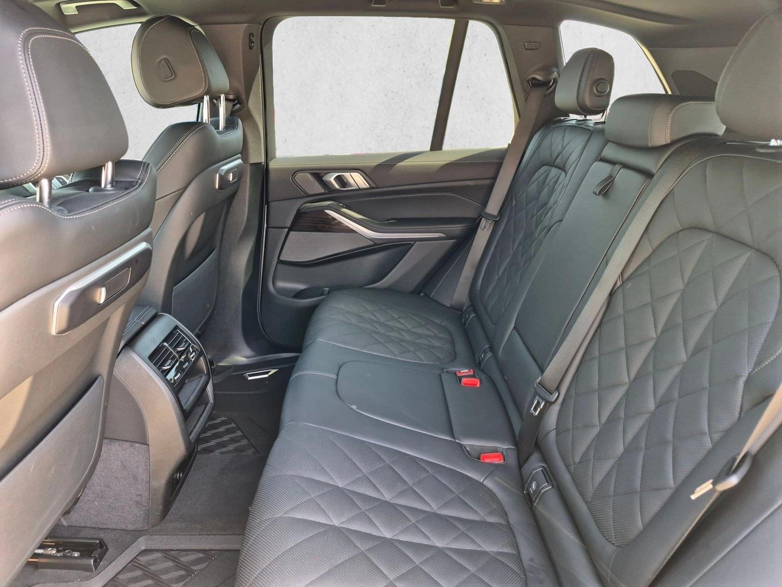 2026 BMW X5 50e - Photo 20