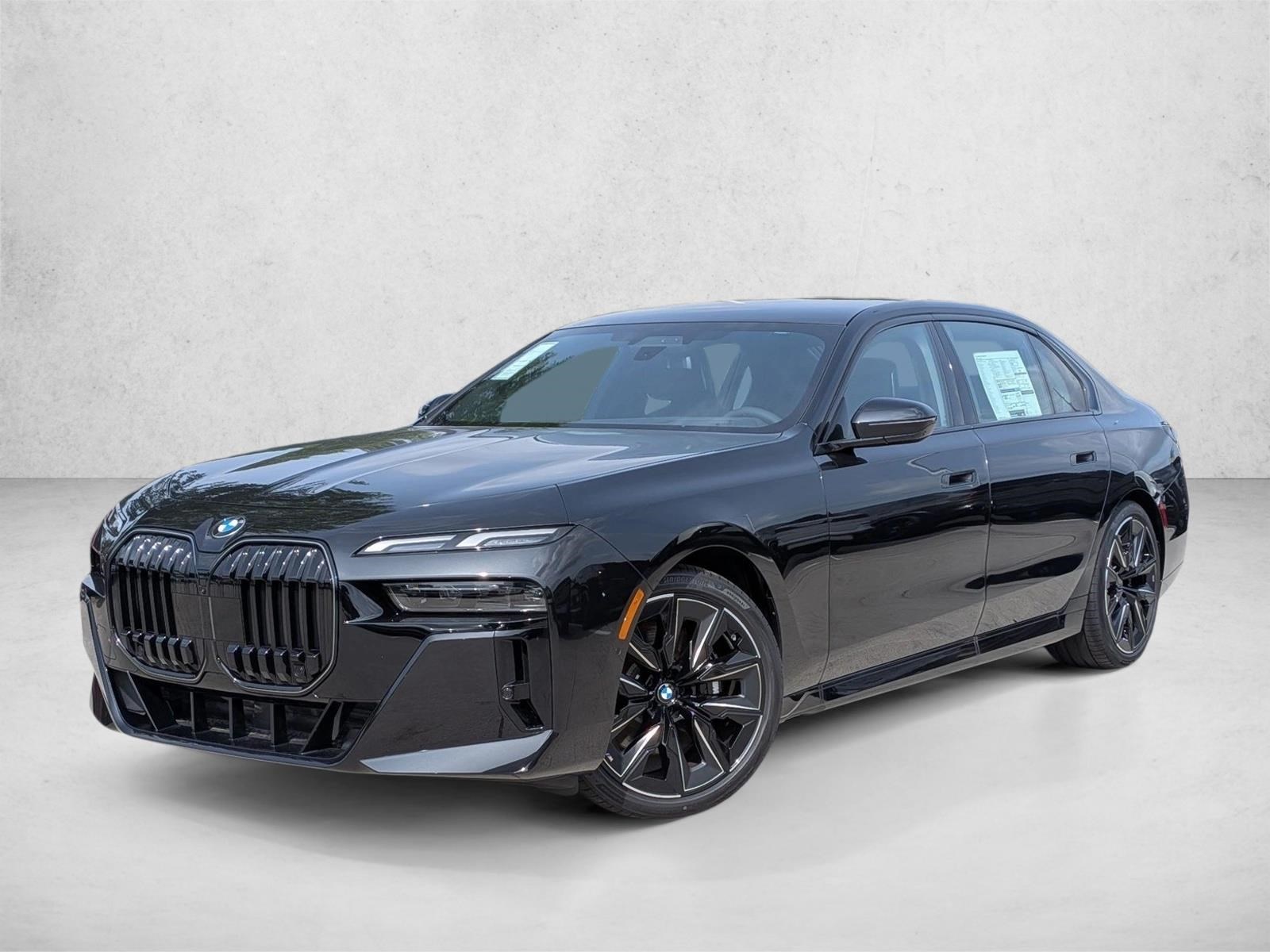 2026 BMW 740i