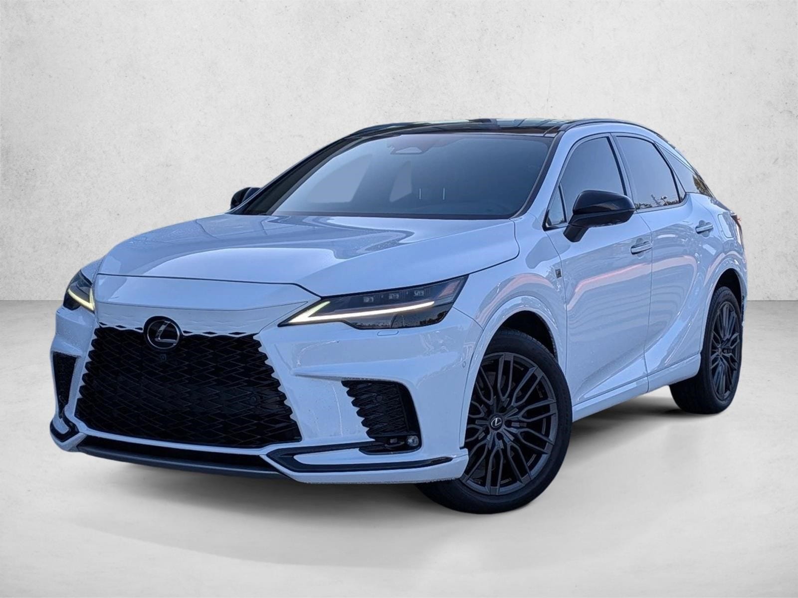 2024 Lexus RX Hybrid 500h's photo