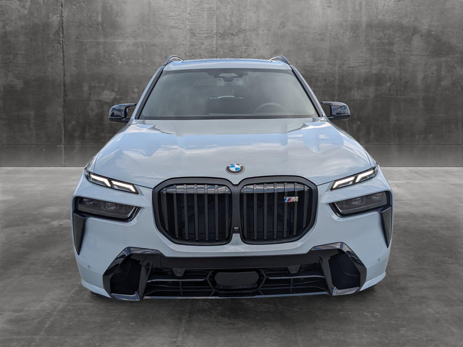 Used 2025 BMW X7 M60i with VIN 5UX33EM00S9W37799 for sale in Houston, TX