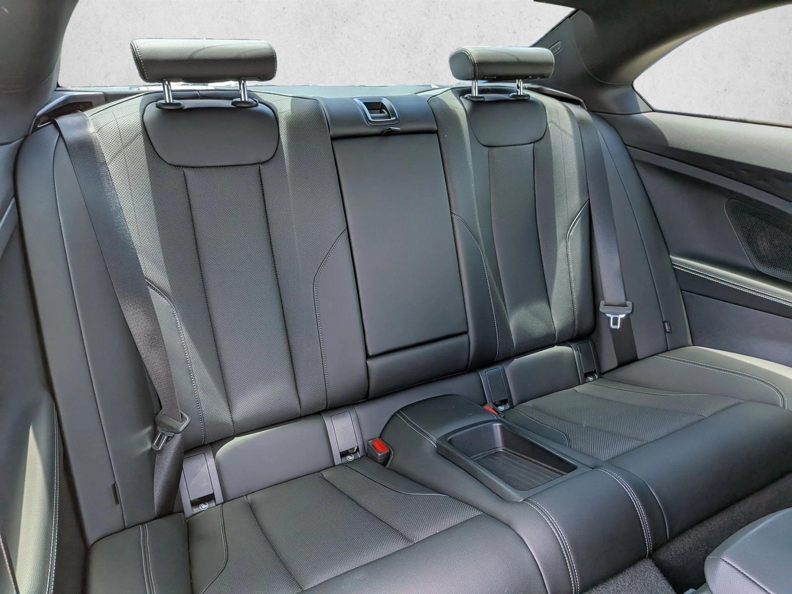 2025 BMW 2 Series 230i - Photo 21