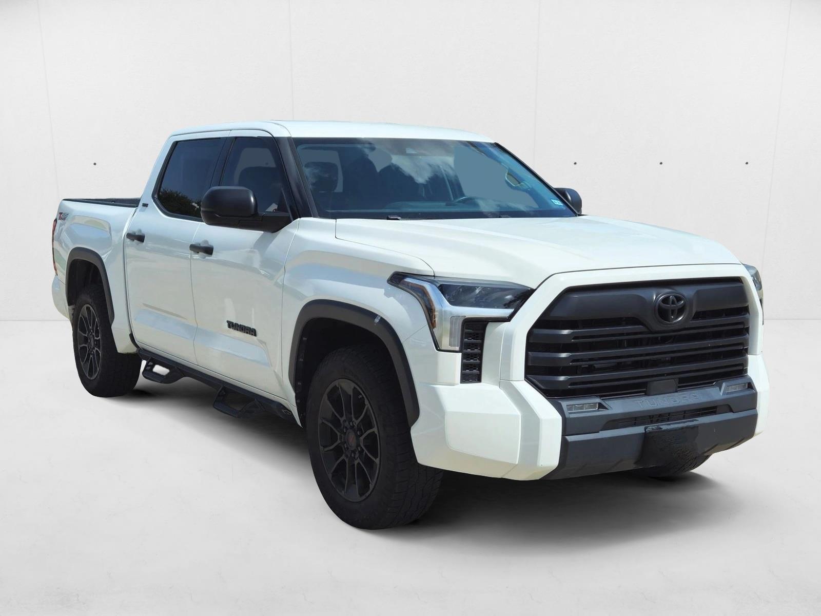 2022 Toyota Tundra SR5 photo 3