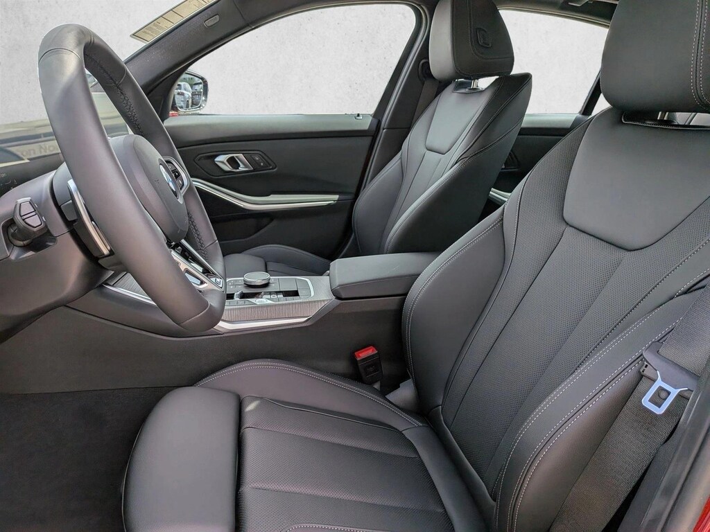 New 2026 BMW 330i xDrive Sedan