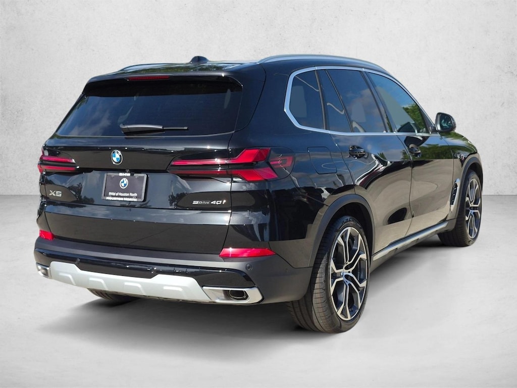 New 2026 BMW X5 sDrive40i SUV