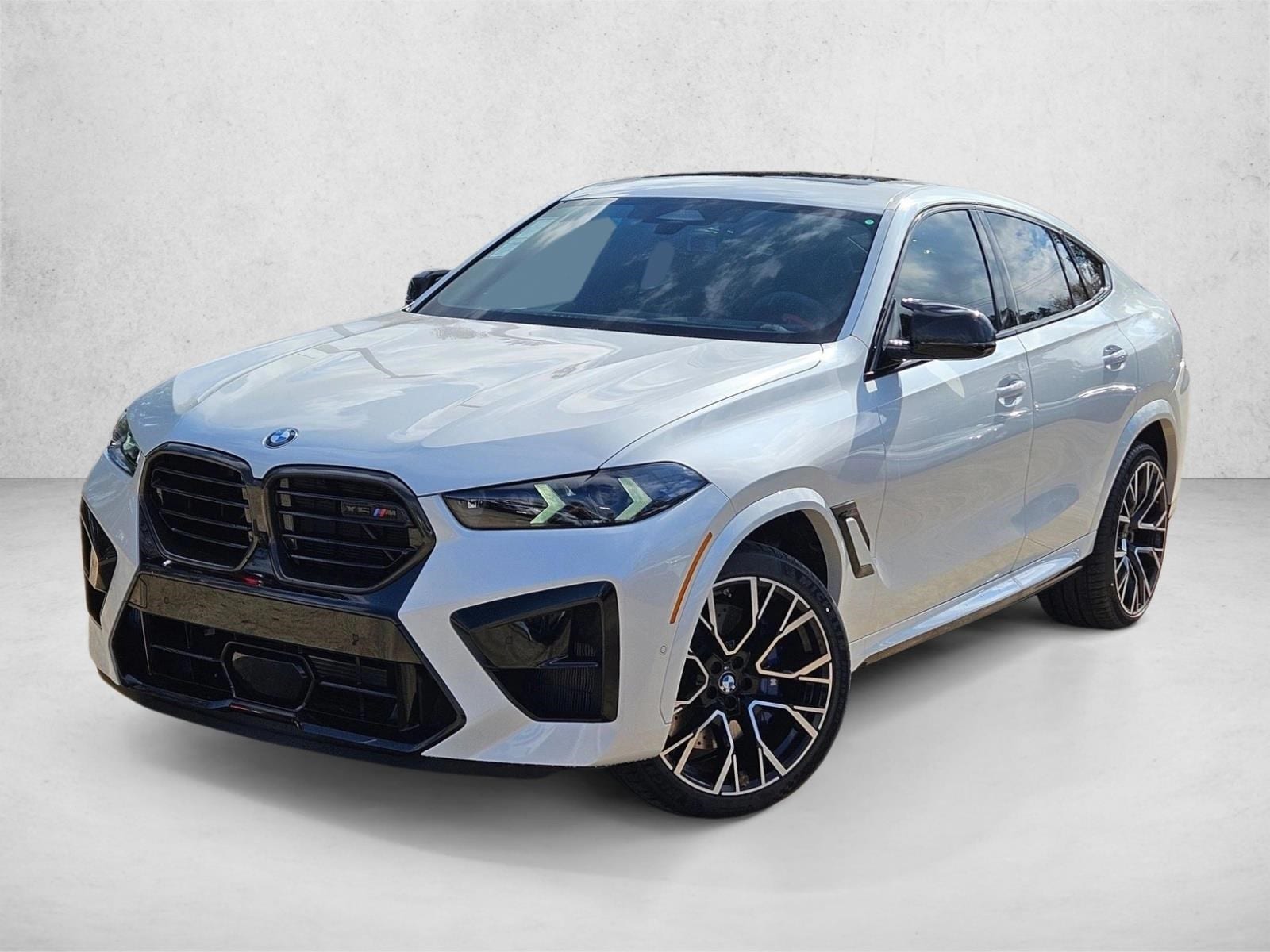 2026 BMW X6 M X6 M's photo