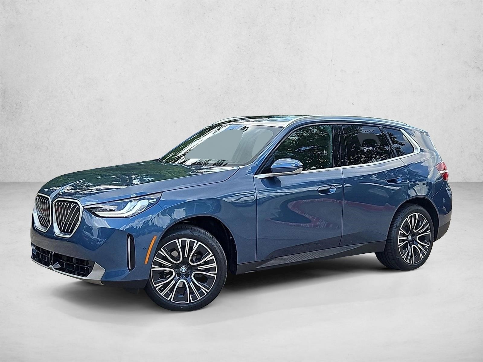 2026 BMW X3 30 XDRIVE's photo