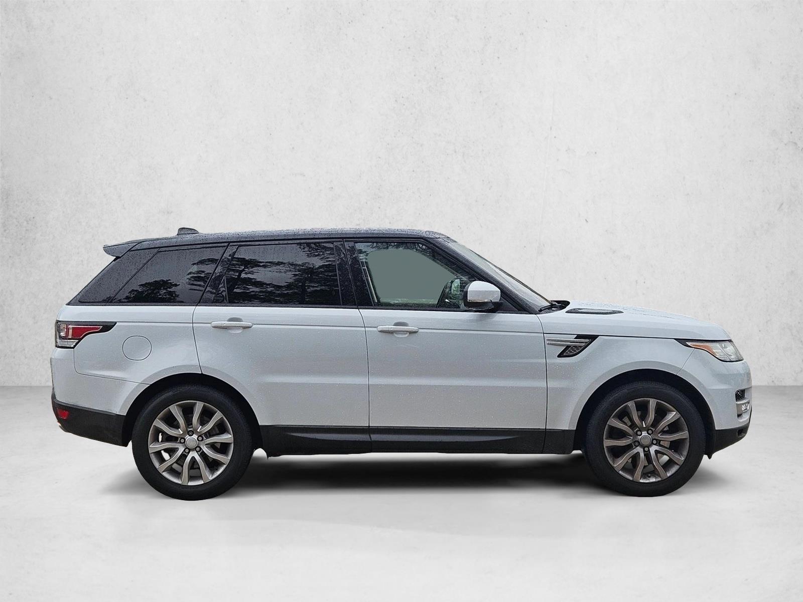 2017 Land Rover Range Rover Sport SuperCharged HSE photo 4
