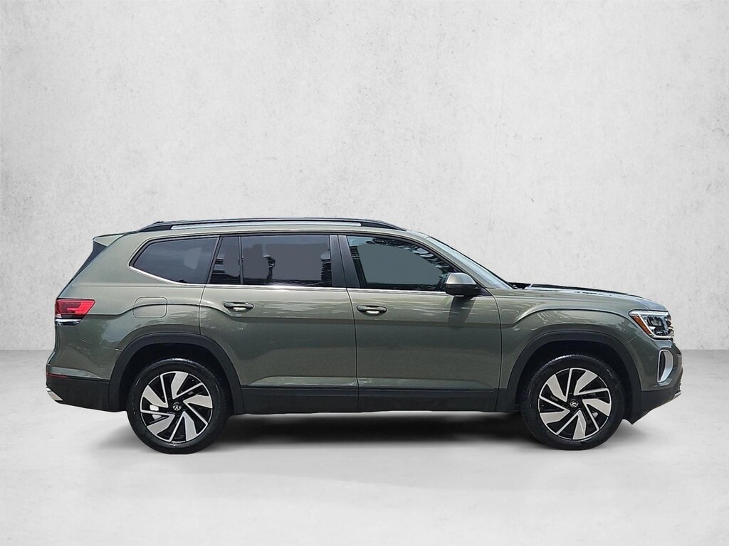 Used 2026 Volkswagen Atlas 2.0T SE w/Technology SUV