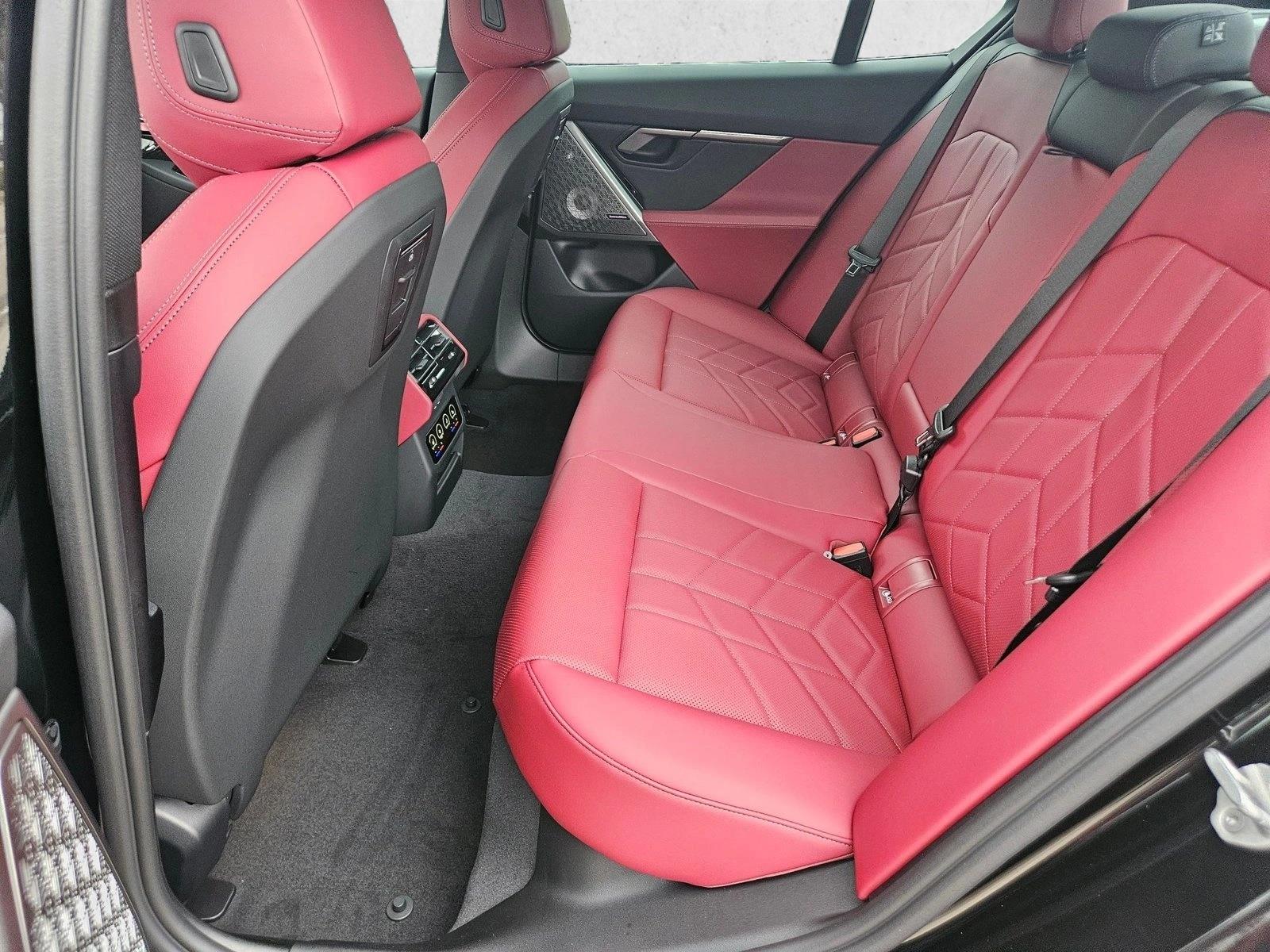 2026 BMW 5 Series 530i - Photo 16